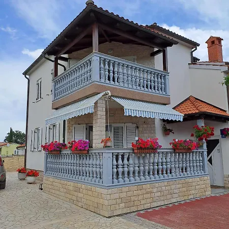 Mila-casa Bianca