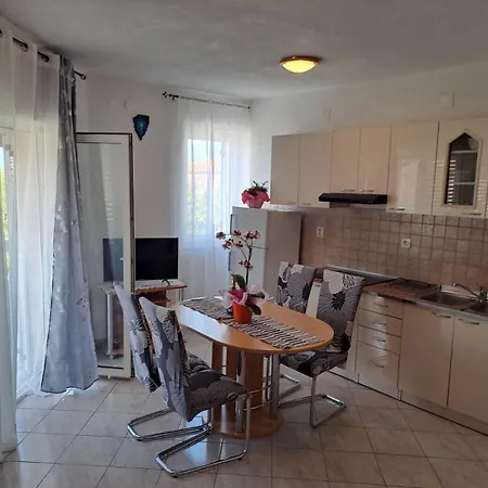 Mila-casa Bianca Medulin
